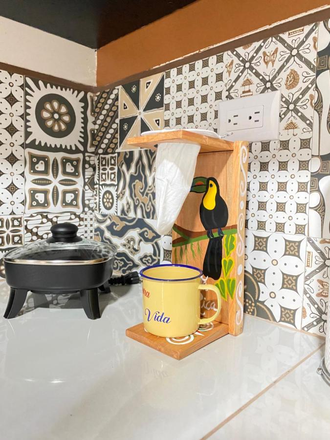 Pura Vida Apartment. 5 Min From Airport Алахуэла Экстерьер фото