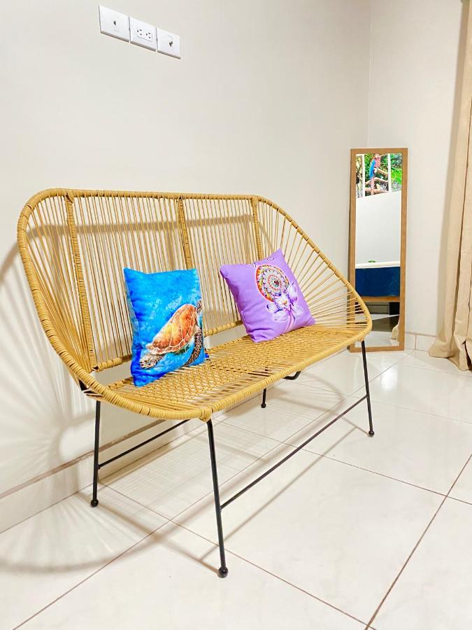 Pura Vida Apartment. 5 Min From Airport Алахуэла Экстерьер фото